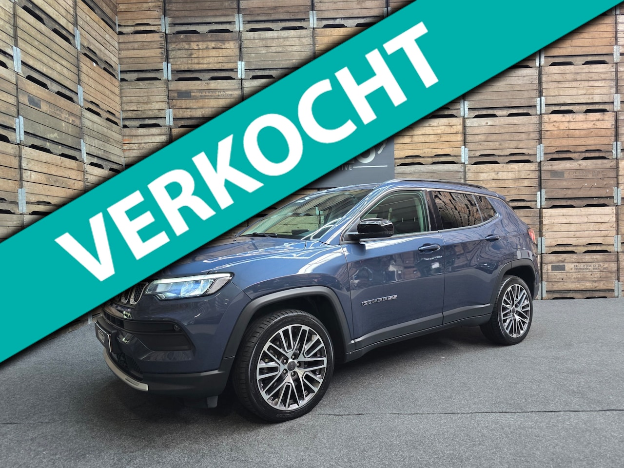 Jeep Compass - 4xe 190 Plug-in Hybrid Electric Night Eagle PANO Clima Carplay 4x4 - AutoWereld.nl