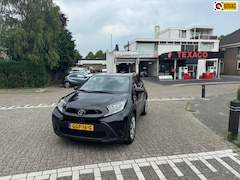 Toyota Aygo X - 1.0 VVT-i S-CVT Play