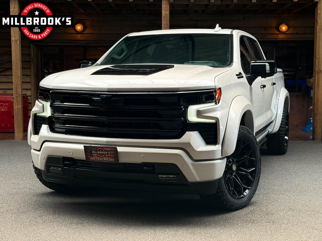 Chevrolet Silverado - Widebody, BPM Vrij, LPG, Full options! ALL-IN!! - AutoWereld.nl