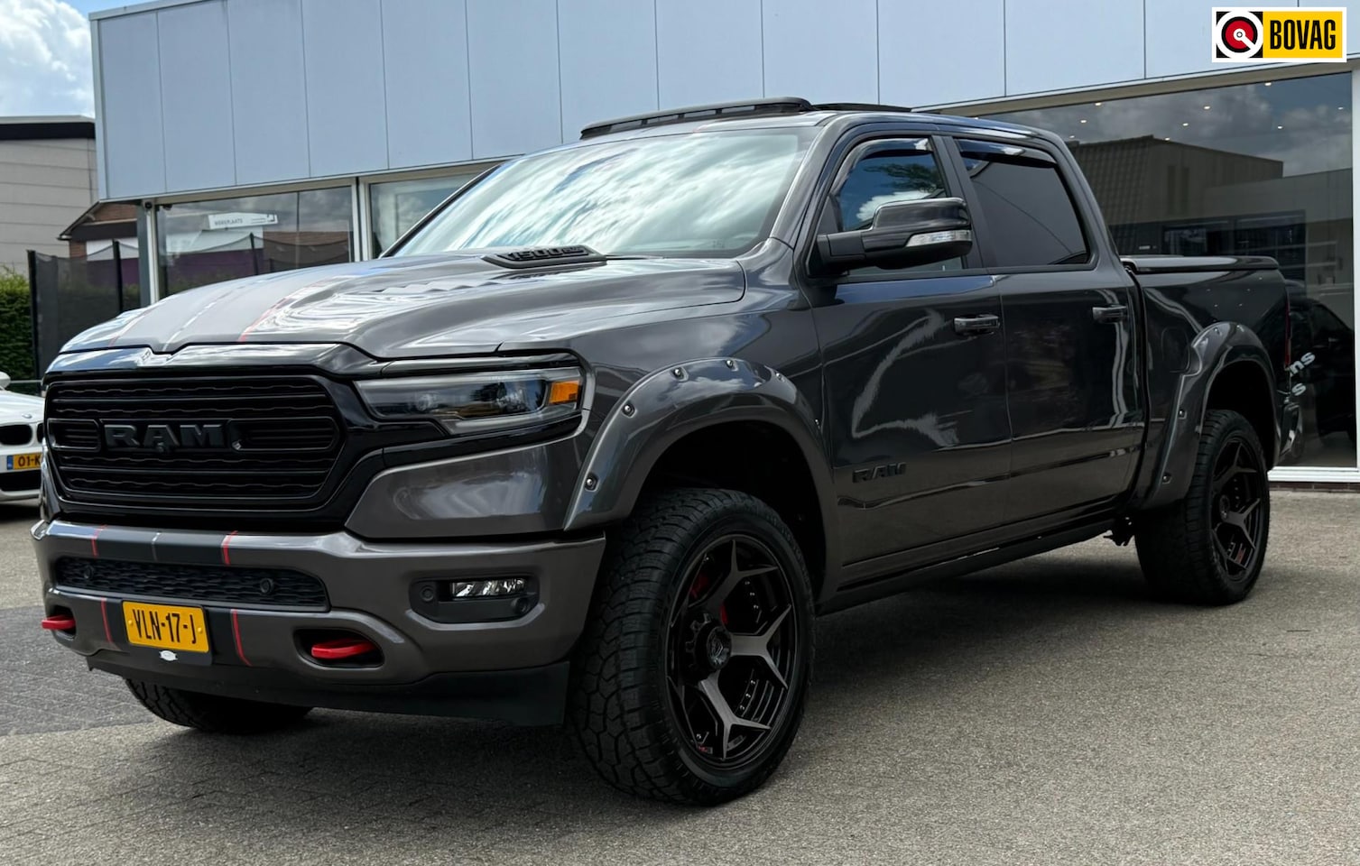 Dodge Ram 1500 - 5.7 V8 Limited/WIDE BODY/4PLAY/PANO/360/LUCHT/VOL ! - AutoWereld.nl