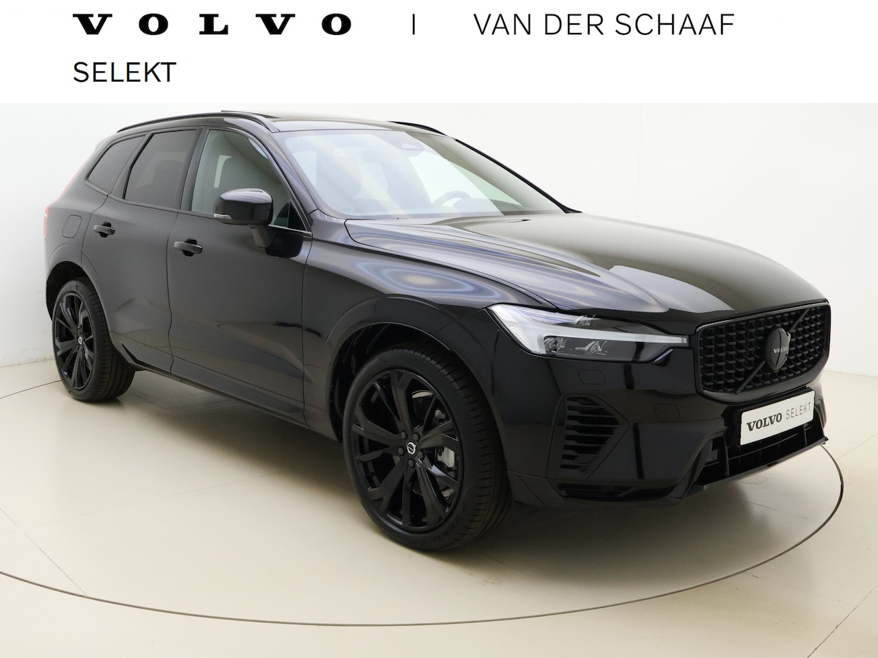 Volvo XC60 - T6 350PK AWD Plus Black Edition / Panorama dak / Harman en Kardon audio / Elektr. stoelen - AutoWereld.nl