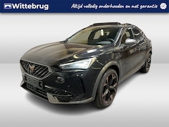 CUPRA Formentor - 1.4 e-Hybrid VZ Black Edition / AUTOMAAT/ 245 PK/ PANO/ TREKHAAK/ STUUR+STOEL VERWARM./ ME
