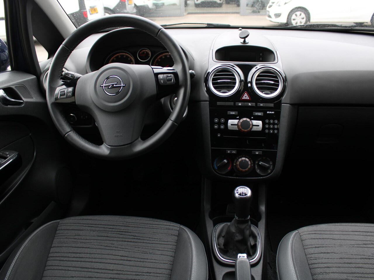 Opel Corsa - 1.2-16V Berlin | AIRCO | 12 MAANDEN BOVAG GARANTIE | - AutoWereld.nl