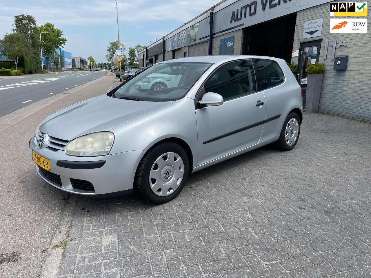 Volkswagen Golf - 1.6 FSI Turijn Automaat - AutoWereld.nl