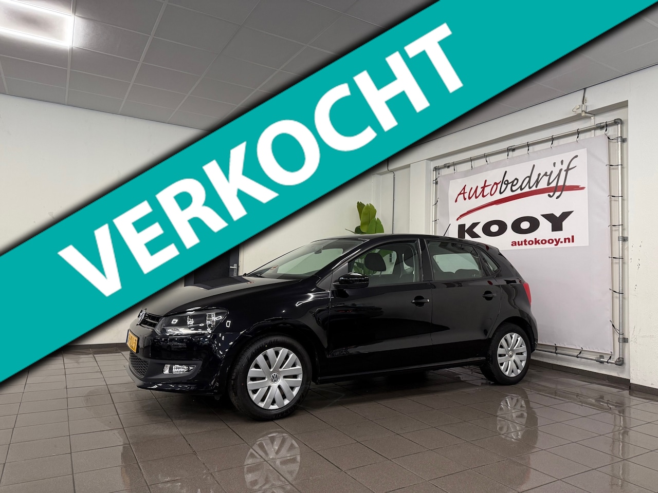 Volkswagen Polo - 1.2 TSI Comfortline * Automaat / Trekhaak / Cruise control / NL Auto * - AutoWereld.nl