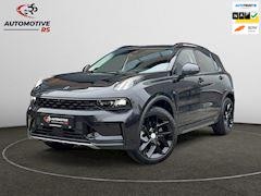 Lynk & Co 01 - RS Shadow Edition Trekhaak Pano 360° Navi Adapt cruise 262PK Elekr. Achterklep