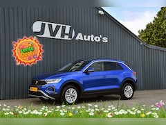 Volkswagen T-Roc - 1.5 TSi 150pk AUT/DSG Life 08-2022 (Nw.Model) | VirtualCP | PrG | LED | Cam