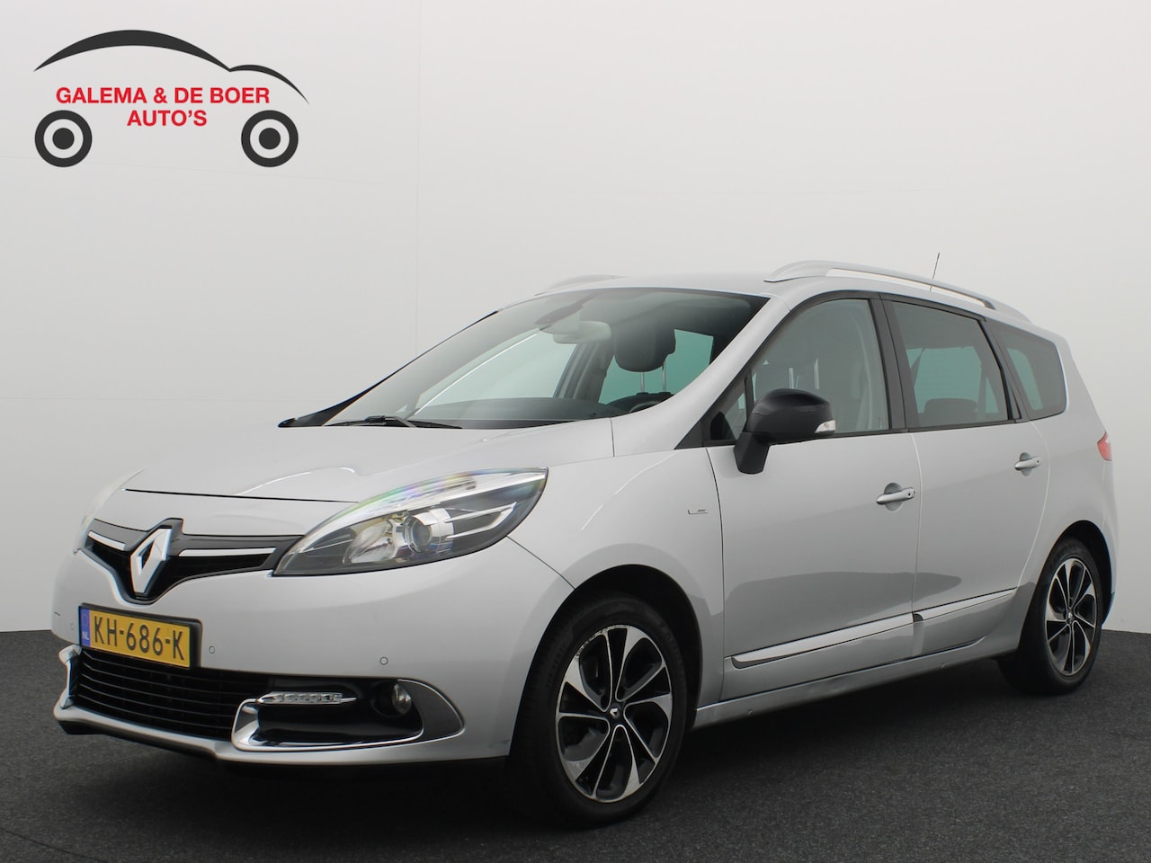 Renault Grand Scénic - 1.5 dCi Bose TREKHAAK / CAMERA / KEYLESS / NAVI / CLIMA / PDC / BLUETOOTH / CRUISE - AutoWereld.nl
