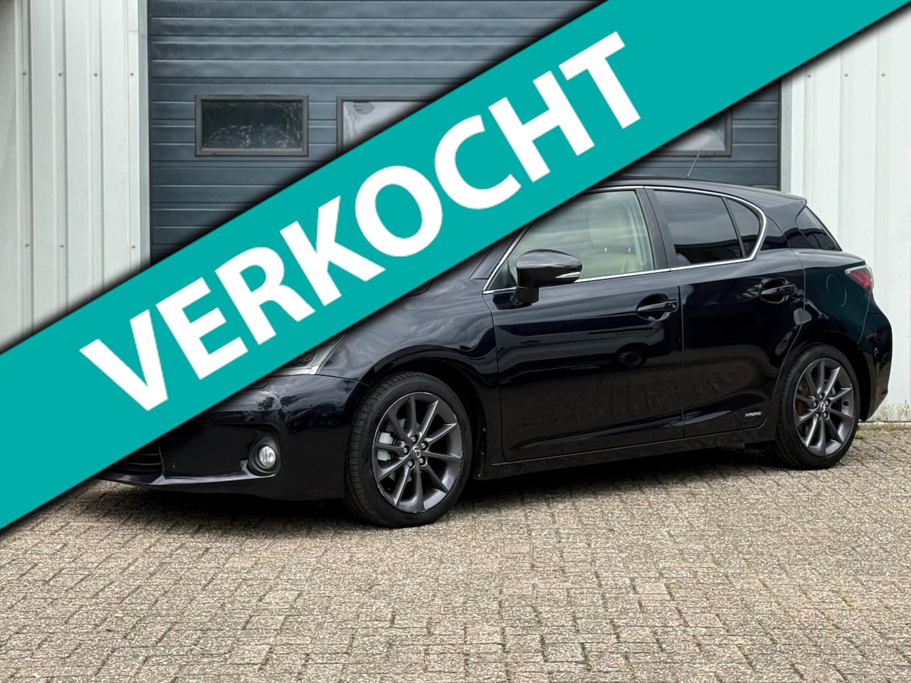 Lexus CT 200h - Hybrid AUTOMAAT / NAVI / LEER / CRUISE - AutoWereld.nl