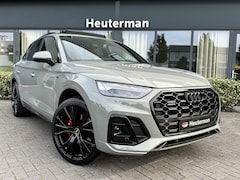 Audi Q5 - 55 TFSIe Plug-In Hybride S-Line Panodak/ Trekhaak