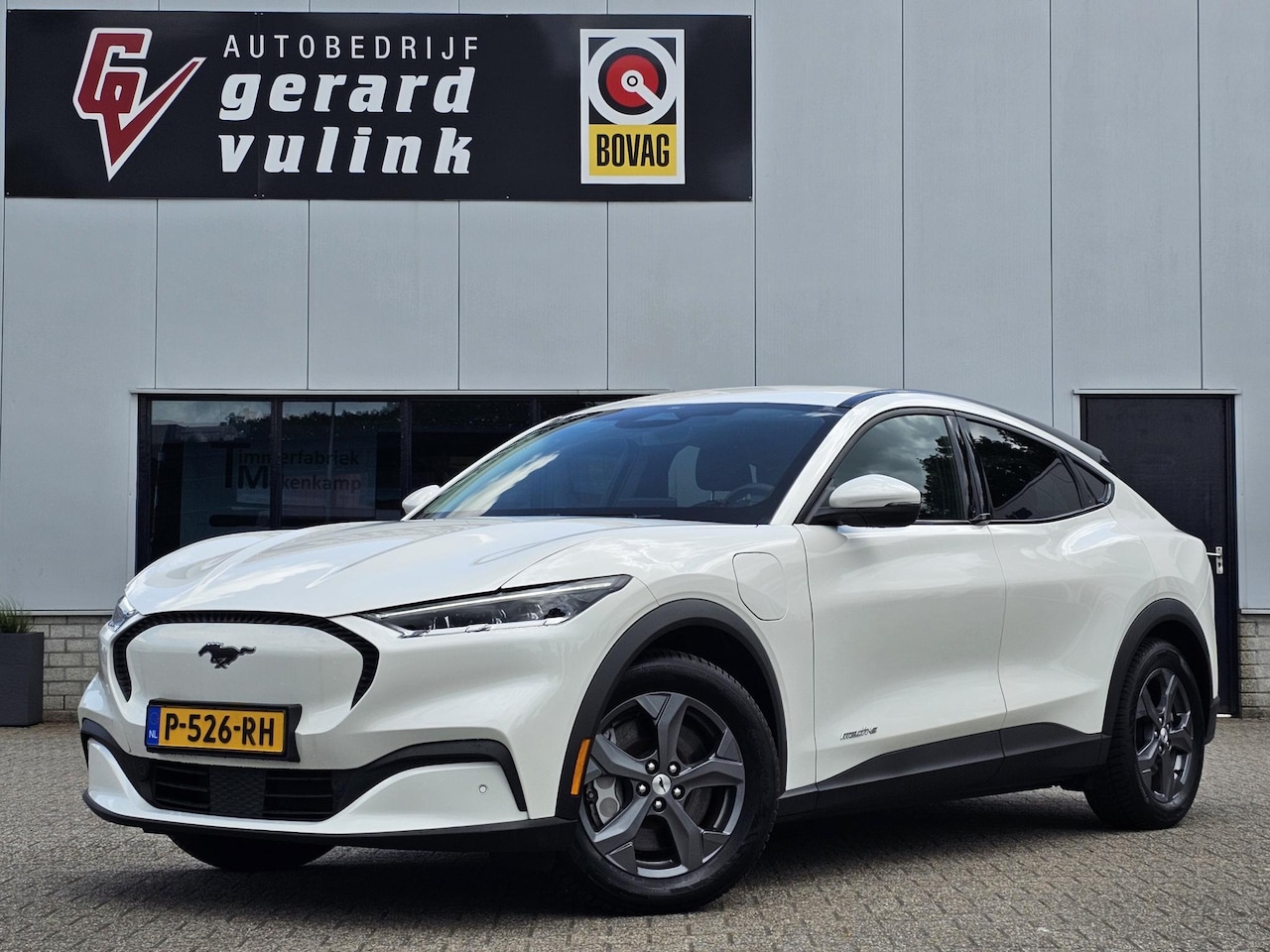 Ford Mustang Mach-E - RWD 75 kWh 12 MND BOVAG GARANTIE LEDER ADAP CRUISE - AutoWereld.nl