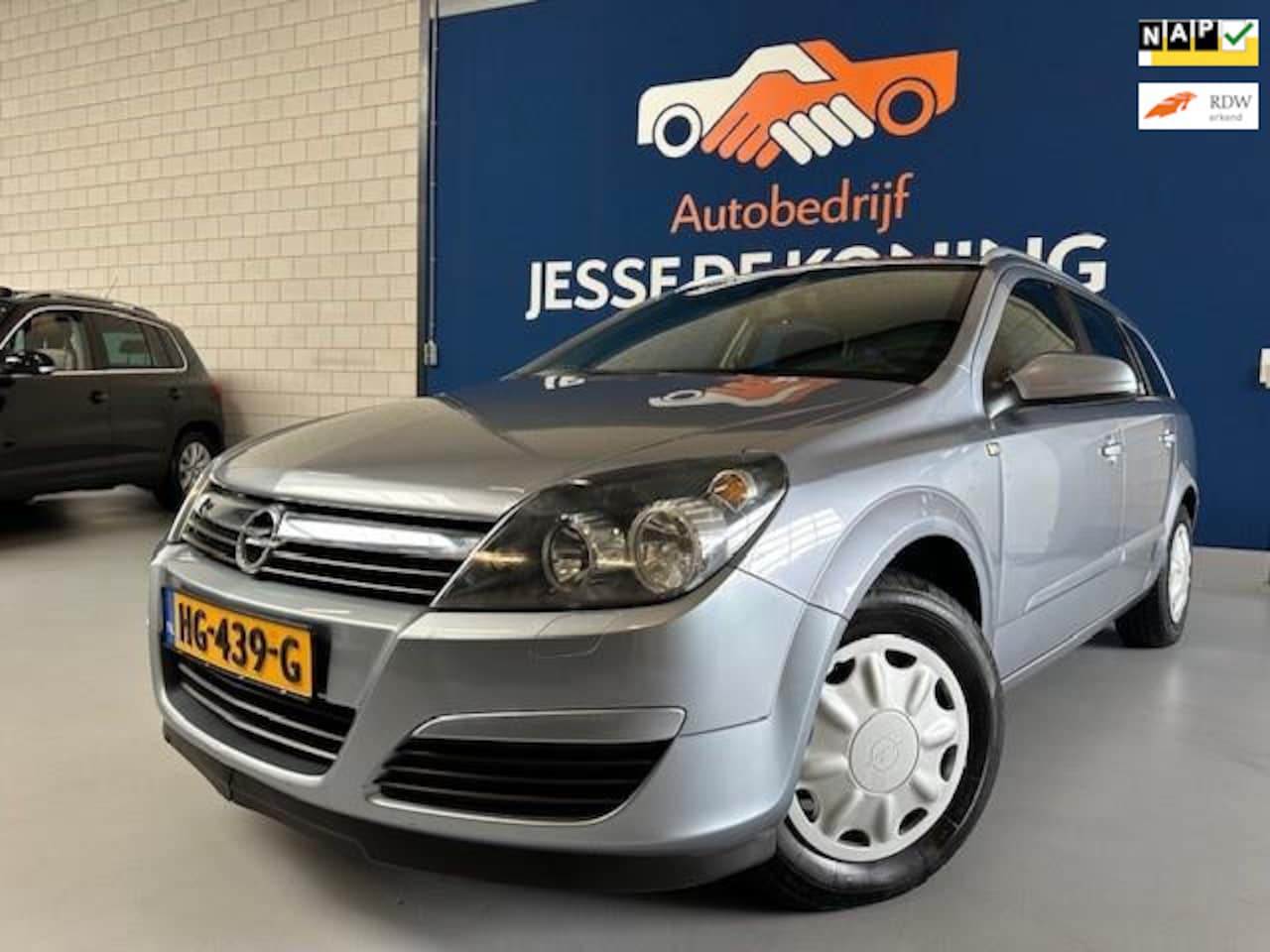 Opel Astra Wagon - 1.8 Elegance.bj.2005.airco,cruise control.trekhaak.parrot.dikke uitvoering.APK tot 02/2026 - AutoWereld.nl