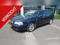 Volvo V70 - 2.5 Exclusive-Line | Automaat | APK tot 03-2026
