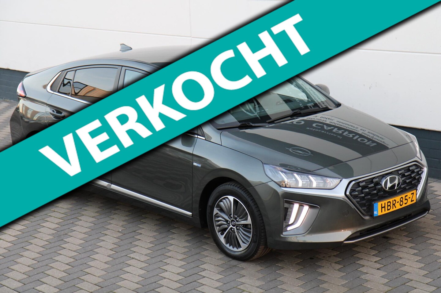 Hyundai IONIQ - 1.6 GDi PHEV Premium Camera Navi Carplay !! - AutoWereld.nl