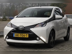 Toyota Aygo - 1.0 VVT-i x-play | Nederlandse auto | NIEUW STAAT