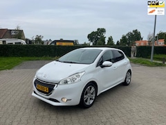 Peugeot 208 - 1.2 VTi Allure