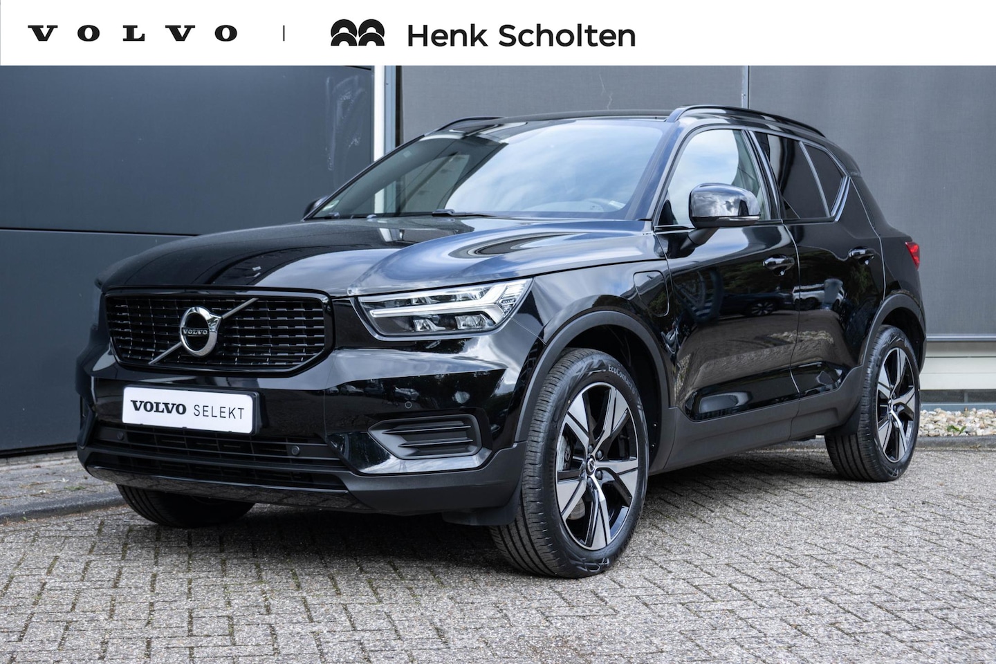 Volvo XC40 - Recharge R-Design Elektrische achterklep | Harman Kardon hifi | Apple Car Play - AutoWereld.nl