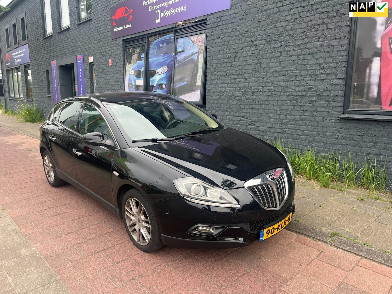 Lancia Delta - 1.4-16V Oro 239.000 riem vervangen - AutoWereld.nl