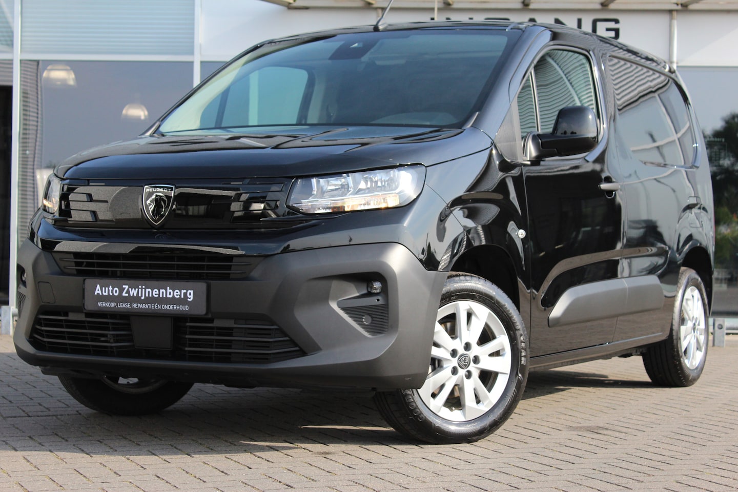 Peugeot Partner - 1.5 BlueHDi 100 S&S L1 | Camera | Trekhaak | Carplay | - AutoWereld.nl