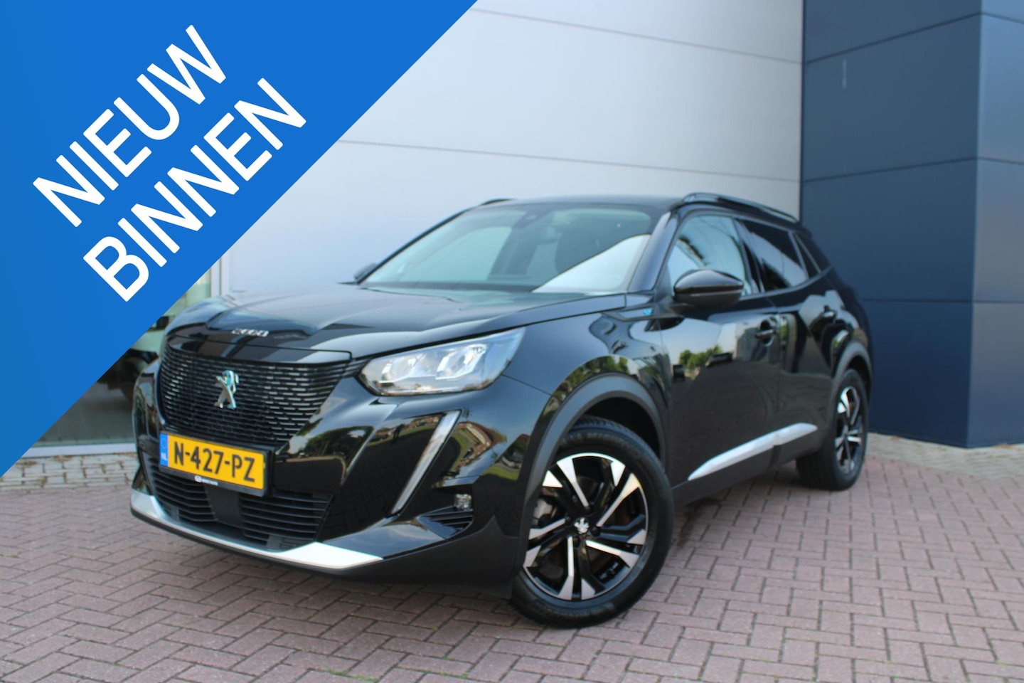 Peugeot e-2008 - EV Allure Pack 50 kWh - AutoWereld.nl