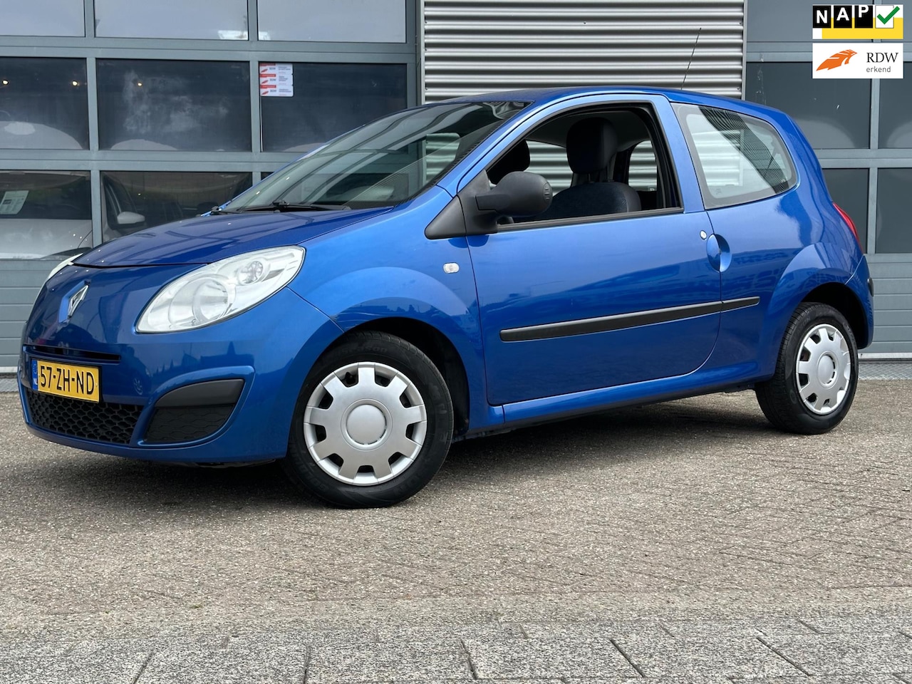 Renault Twingo - 1.2 Authentique | Airco | electr. ramen | APK - AutoWereld.nl