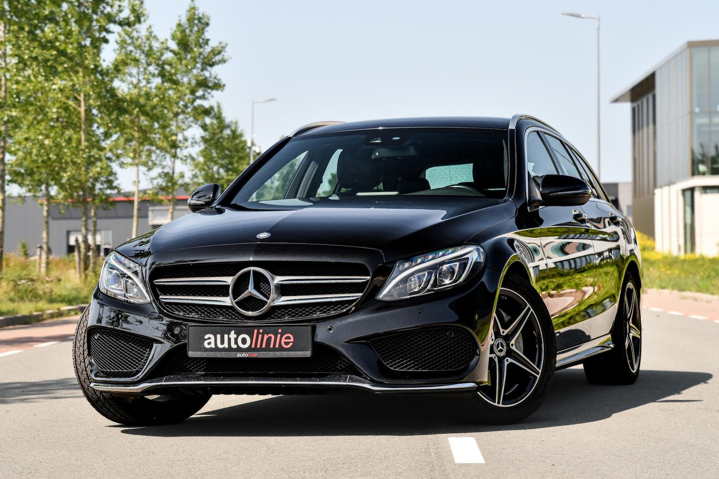 Mercedes-Benz C-klasse Estate - 180 AMG. Leder, Sfeer, Intelligent light, Stoelvw! - AutoWereld.nl