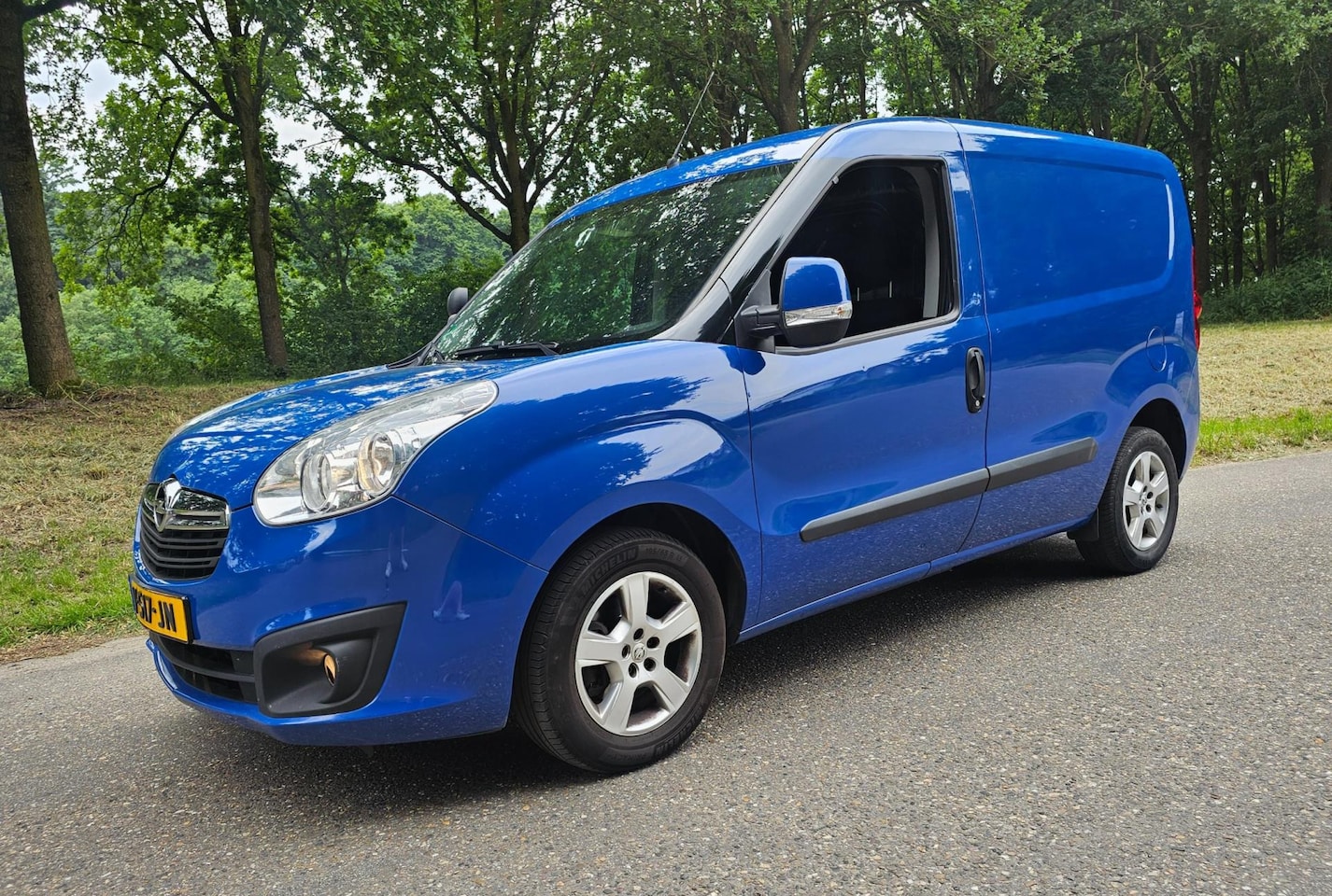 Opel Combo - 1.3 CDTi L1H1 BJ 2017 Marge Airco PDC Cruise Control - AutoWereld.nl