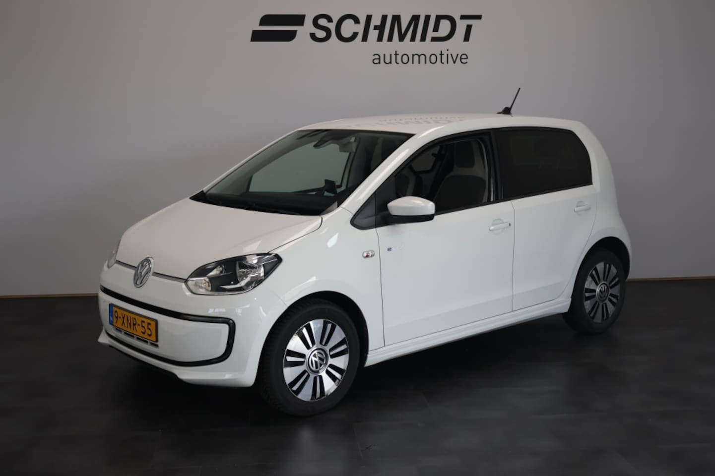 Volkswagen e-Up! - e-Up! 5D | Climate Control | Stoel - Stuur - Voorruitverwarming - AutoWereld.nl