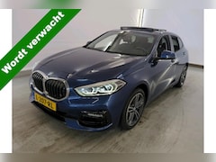 BMW 1-serie - 120i Business Edition Plus NL AUTO | PANO | LEDER | STUURWIEL VERW |