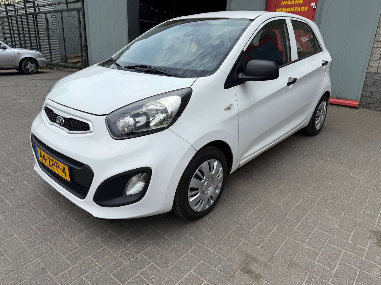 Kia Picanto - 1.0 CVVT Airco 1.0 CVVT Airco - AutoWereld.nl