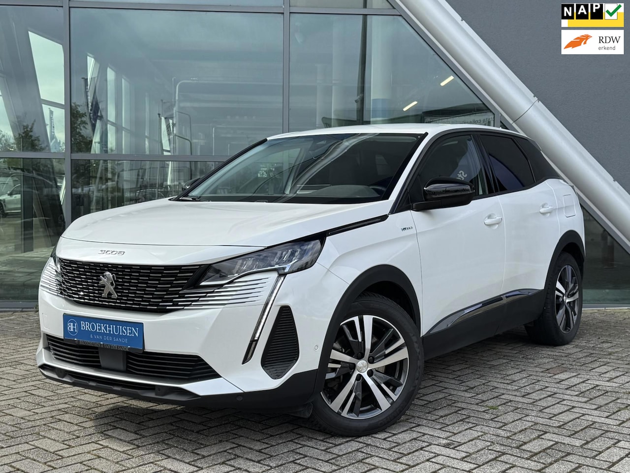 Peugeot 3008 - 1.6 Plug-in HYbrid 225pk Allure Pack Business Camera / Cruise Control / Navigatie - AutoWereld.nl