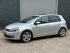Volkswagen Golf - 1.8 TSI Highline