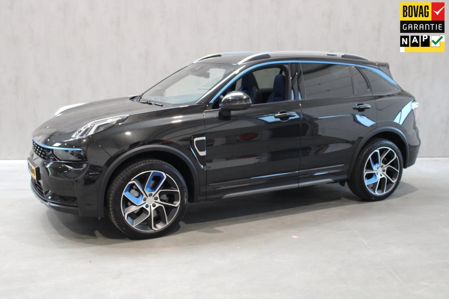 Lynk & Co 01 - 1.5 NL Auto/Zwarte hemel/360/Rijklaar/Bovag - AutoWereld.nl