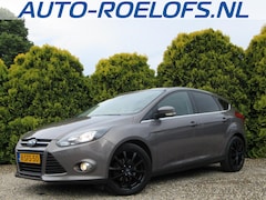 Ford Focus - 1.0 EcoBoost Titanium *Navi*Trekhaak*ECC