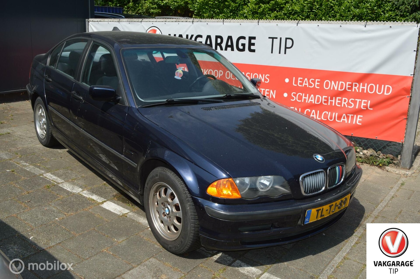 BMW 3-serie - 318i 318i - AutoWereld.nl