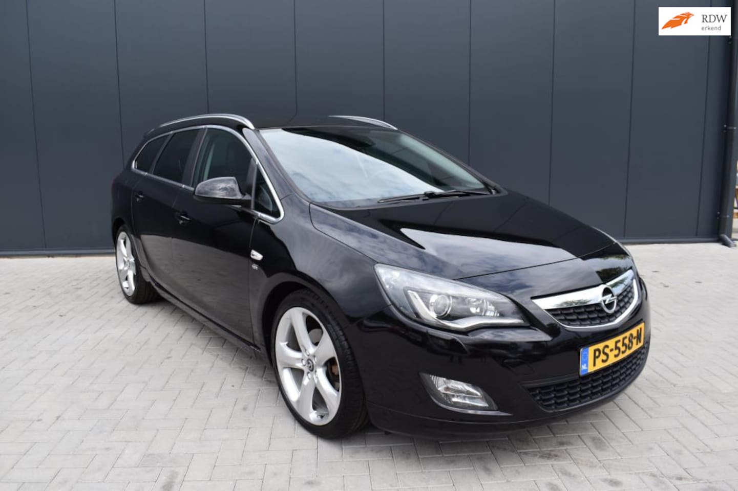Opel Astra Sports Tourer - 1.6 Turbo Sport |OPC|HALF LEDER|19INCH| - AutoWereld.nl