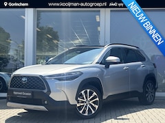 Toyota Corolla Cross - Style | All seasonbanden | Panoramadak | Half leder | Stoelverwarming | Parkeerhulp voor e