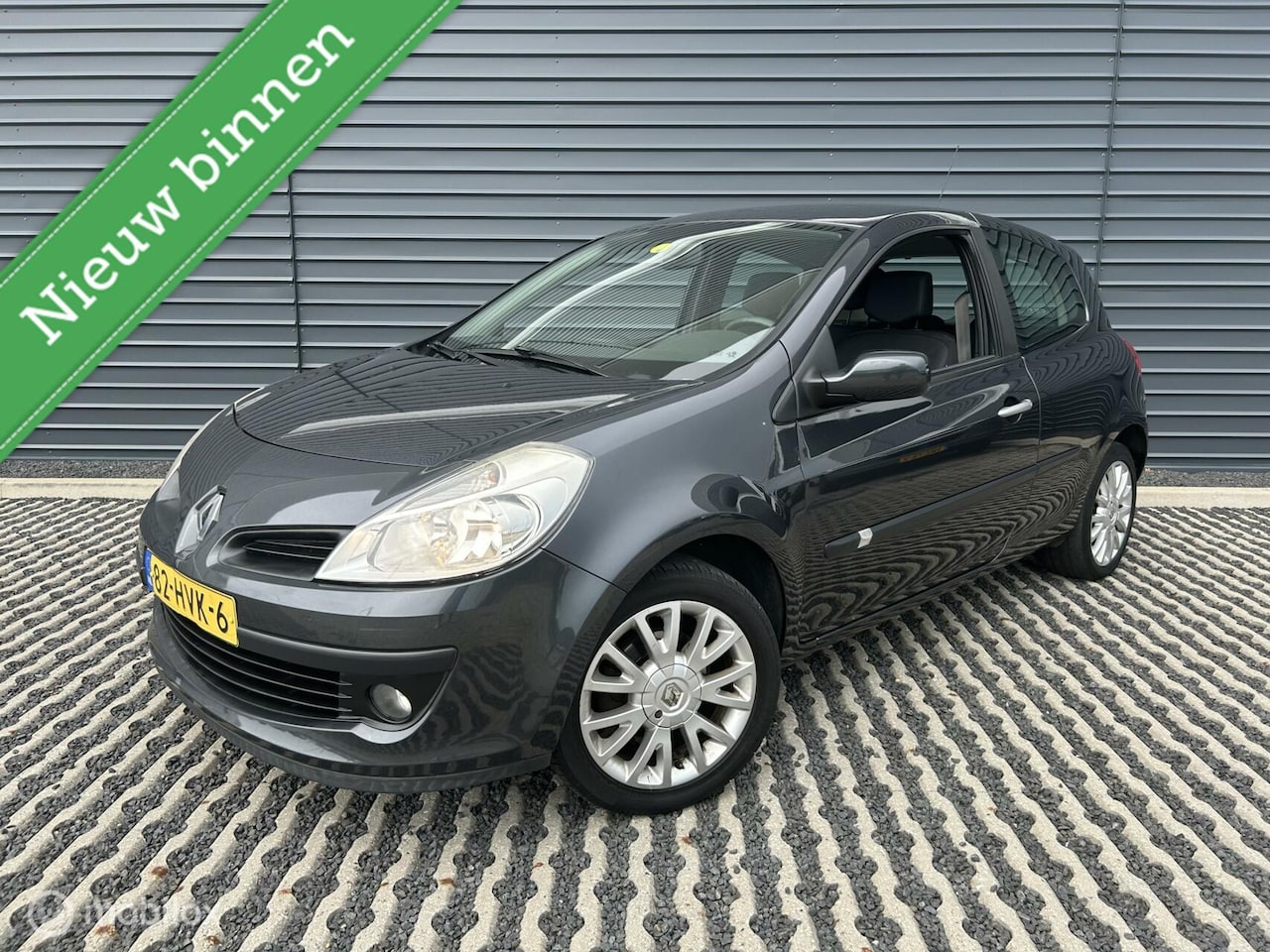 Renault Clio - 1.2-16V Collection 1.2-16V Collection - AutoWereld.nl