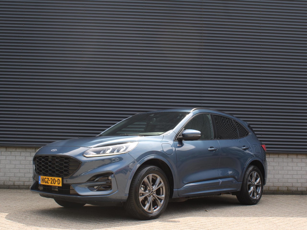 Ford Kuga - 2.5 PHEV e-CVT 225pk - AutoWereld.nl