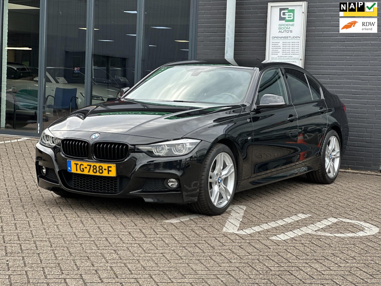 BMW 3-serie - 330i M Sport Edition/LEDER/NAVI/XENON/NL-AUTO NAP!! - AutoWereld.nl