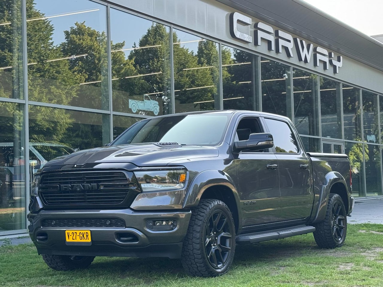 Dodge Ram 1500 - 5.7 V8 Laramie WIDEBODY LUCHT PANO 22 INCH ALL IN PRIJS!!! - AutoWereld.nl