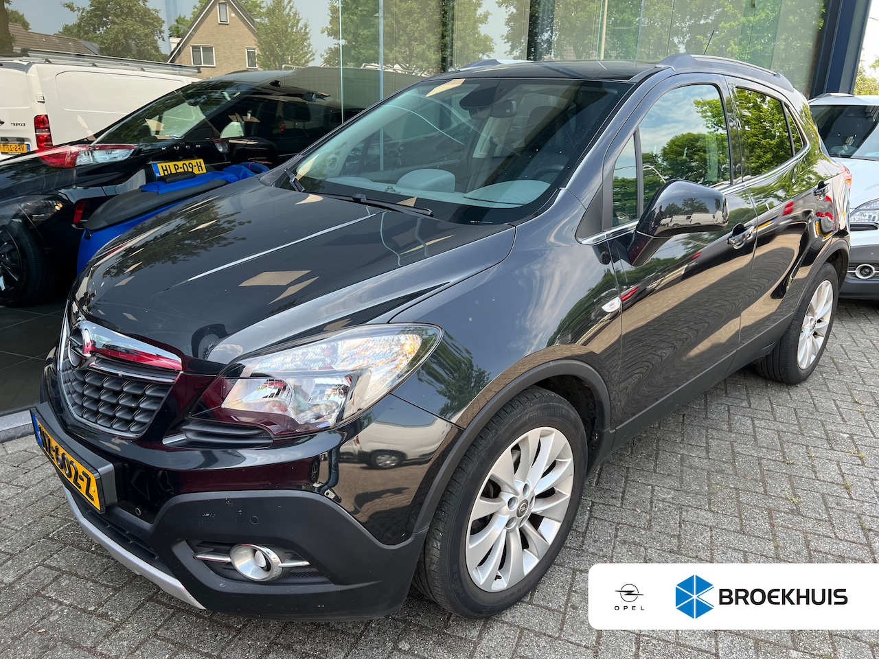 Opel Mokka - 1.4 T Cosmo 140 | Achteruitrijcamera | Cruise control | Dimlichten automatisch - AutoWereld.nl