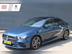 Mercedes-Benz A-klasse - 200 AMG Sfeerverlichting Panoramadak Leer High-Performance Led Widescreen