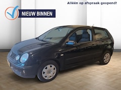 Volkswagen Polo - 1.2 APK NAP radio/cd/usb/bluetooth