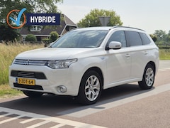 Mitsubishi Outlander - 2.0 PHEV Instyle