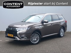 Mitsubishi Outlander - 2.4 PHEV 240pk 4WD Aut Pure+ // Trekhaak // Dealer onderhouden