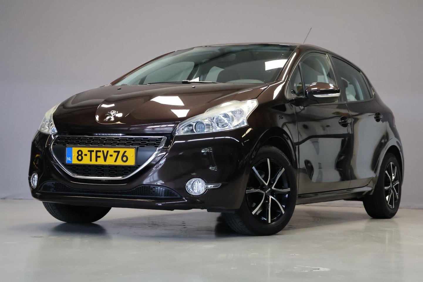 Peugeot 208 - 1.2 VTi Blue Lease |Airco|Cuise|Led| - AutoWereld.nl