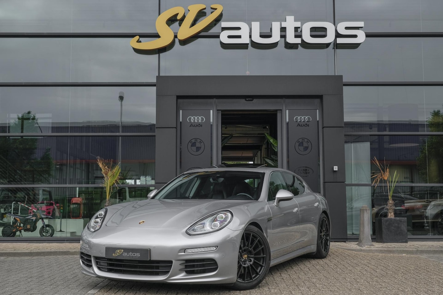Porsche Panamera - 3.0 S 421pk Facelift Schuifdak Stoelkoeling Luchtvering Bose LED lampen 20" LMV Navigatie - AutoWereld.nl