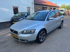 Volvo V50 - 2.4 Edition Automaat Leder Trekhaak Stoelverwarming