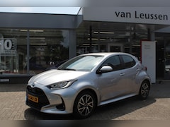 Toyota Yaris - 1.5 HYBRID DYNAMIC KEYLESS NAVI 16"LM-VELGEN LED DAB AD-CRUISE APPLE/ANDROID